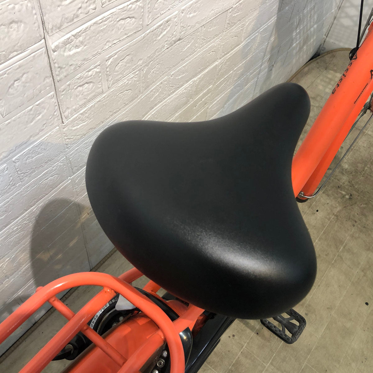 ブリヂストン アシスタ ベーシック オレンジ 26インチ YE048 【中古車】
