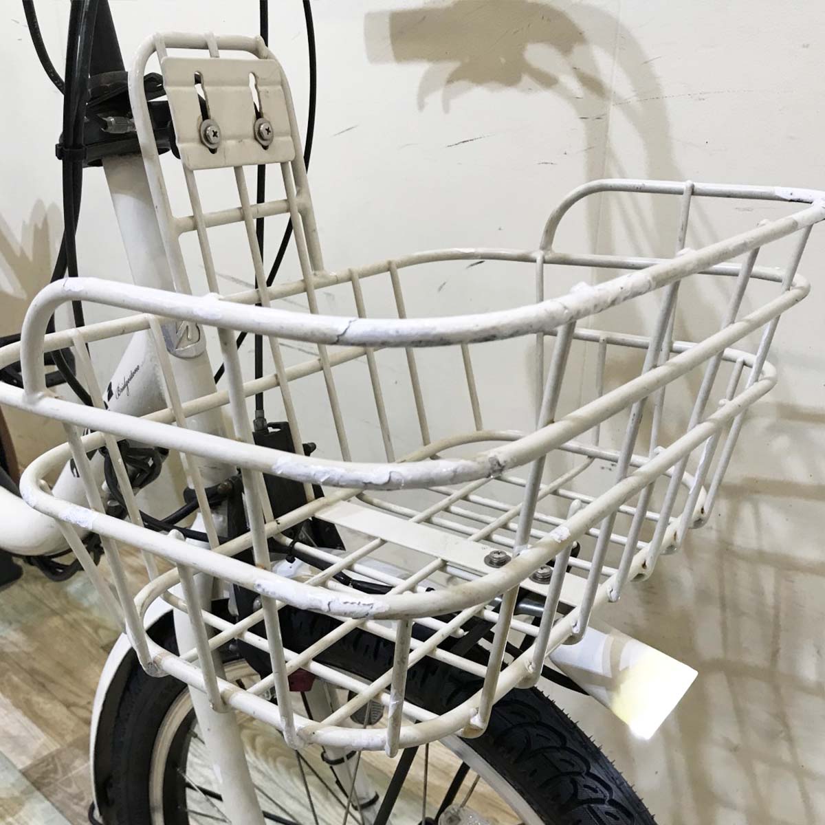 ブリヂストン ビッケ2e ホワイト 20インチ KH102 【中古車】