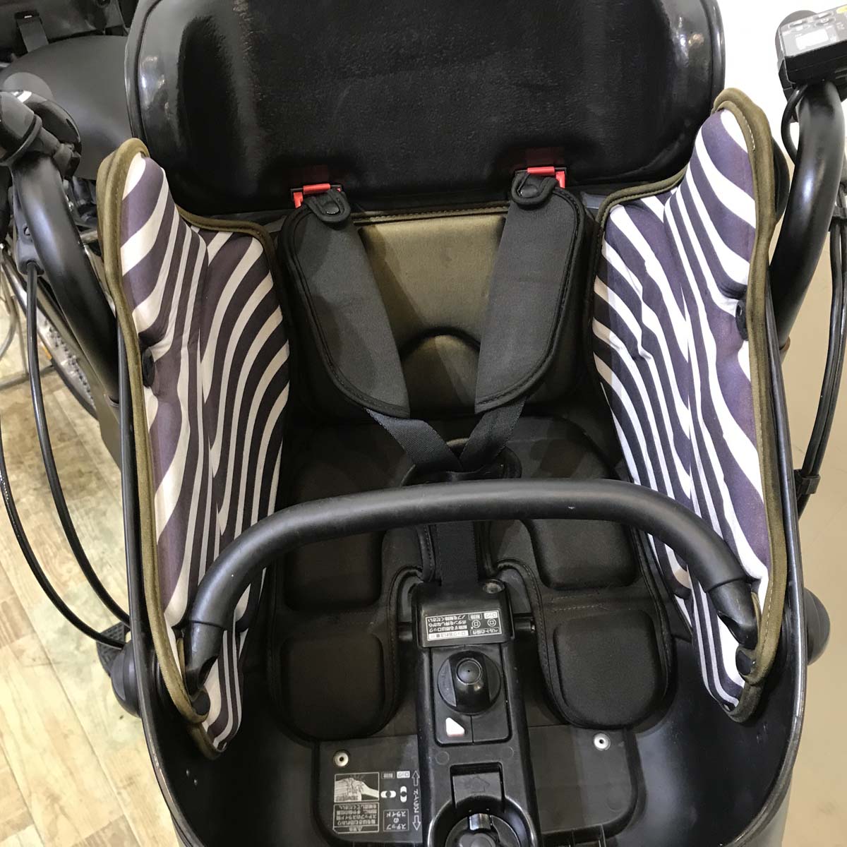 電動自転車 パナソニック ギュット DX ブラック 前22×後26インチ KY044【中古車】 