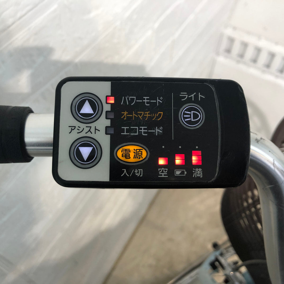 ブリヂストン アシスタ ベーシック ブルー 26インチ YR096 【中古車】