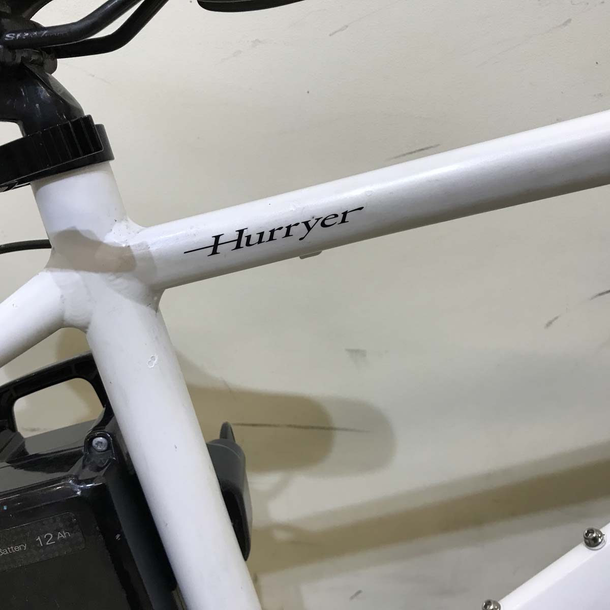 パナソニック ハリヤ ホワイト 26インチ KT124 【中古車】
