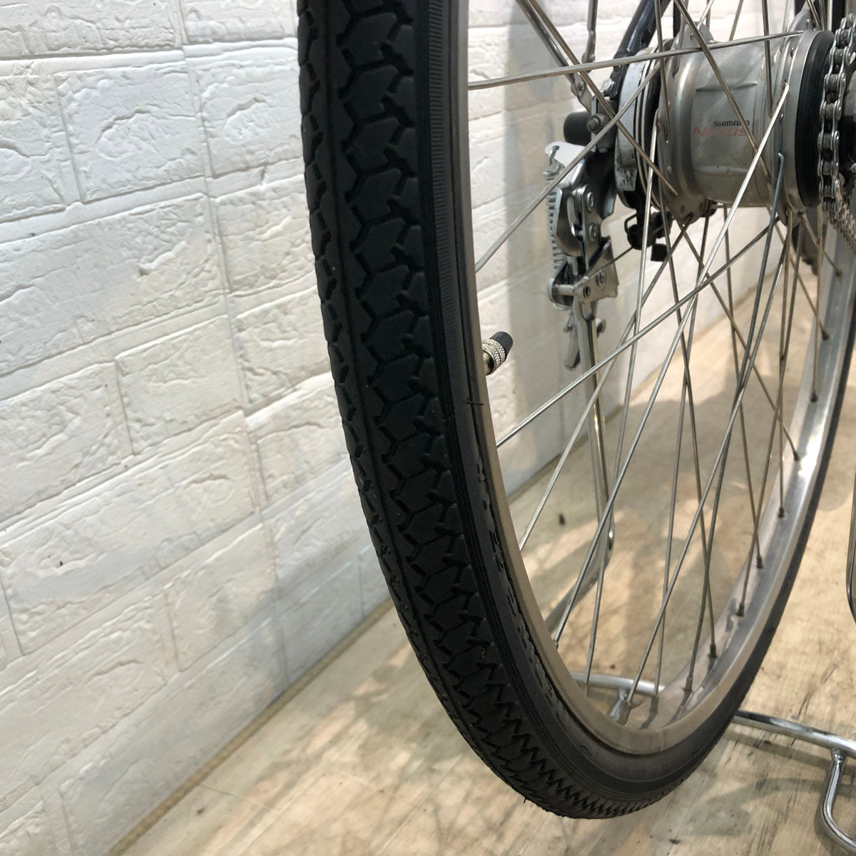 ブリヂストン ACL ロイヤル 8 ブラック 27インチ YW095 【中古車】