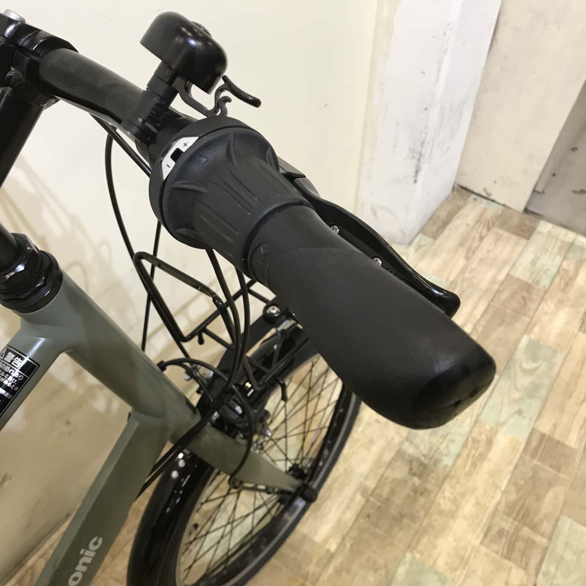 パナソニック ベロスター ミニ カーキ 20インチ KD012【中古車】