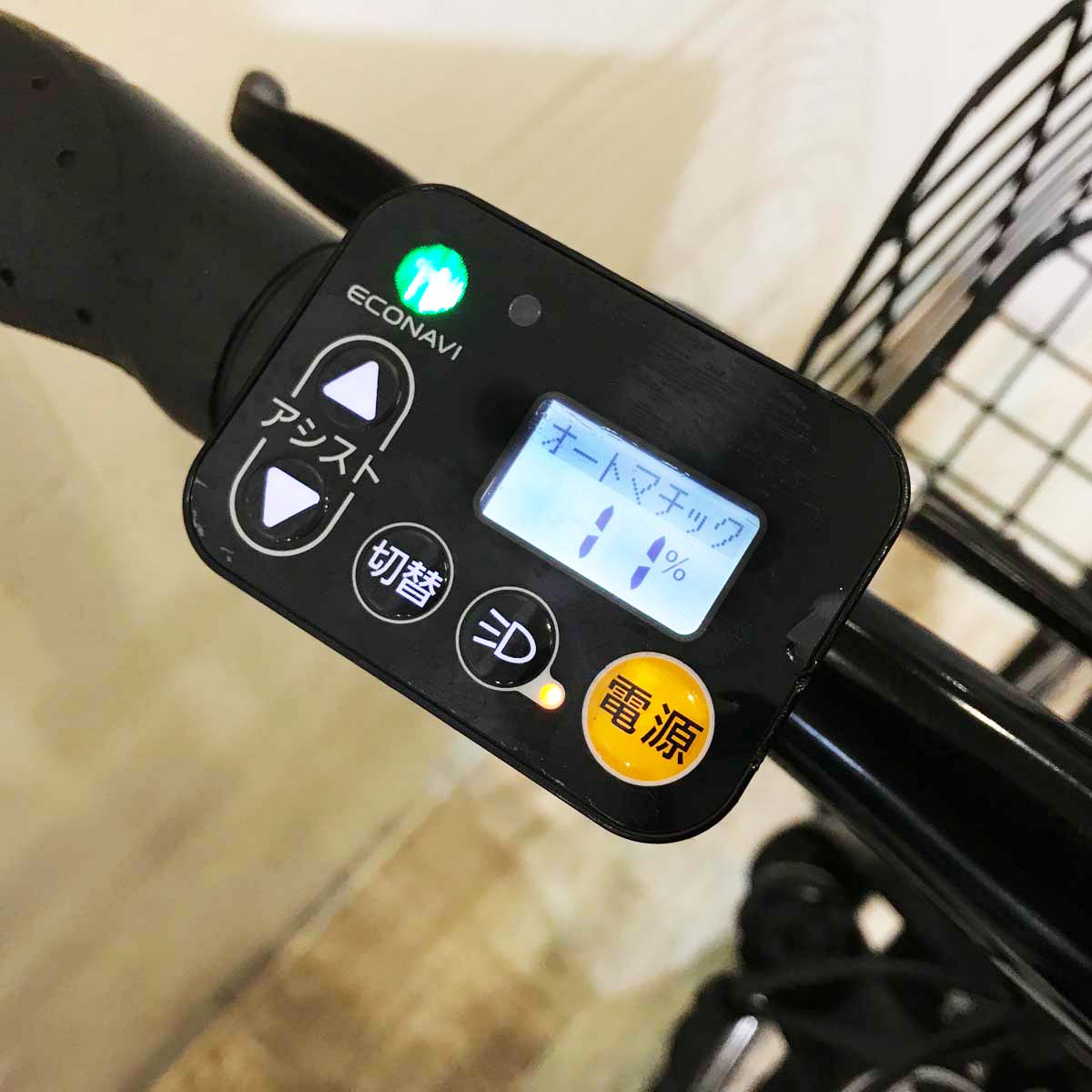 パナソニック ハリヤ ホワイト 26インチ KT124 【中古車】