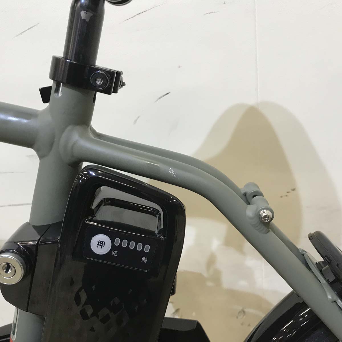 中古電動自転車 パナソニック ベロスター ミニ カーキ 20インチ KD012