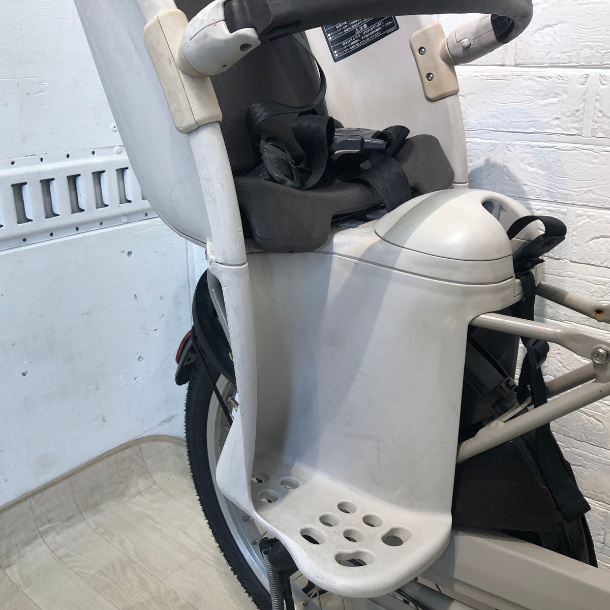 パナソニック ギュット クルーム DX グレー 20インチ YE052 【中古車】