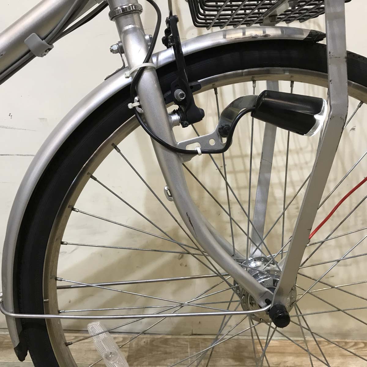 パナソニック ビジネス ビビ シルバー 26インチ KY048 【中古車】