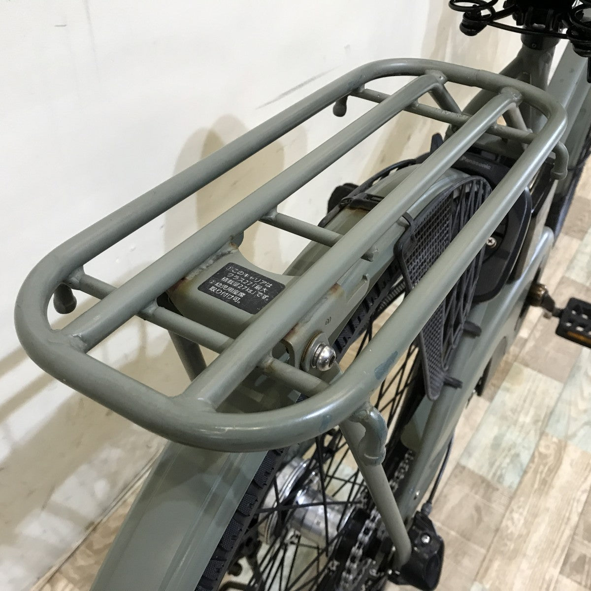 パナソニック ティモS カーキ 26インチ KH105 【中古車】