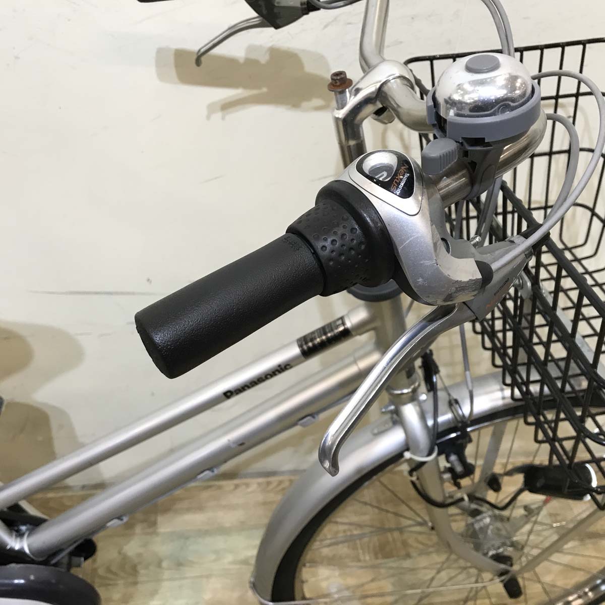 パナソニック ビジネス ビビ シルバー 26インチ KY048 【中古車】