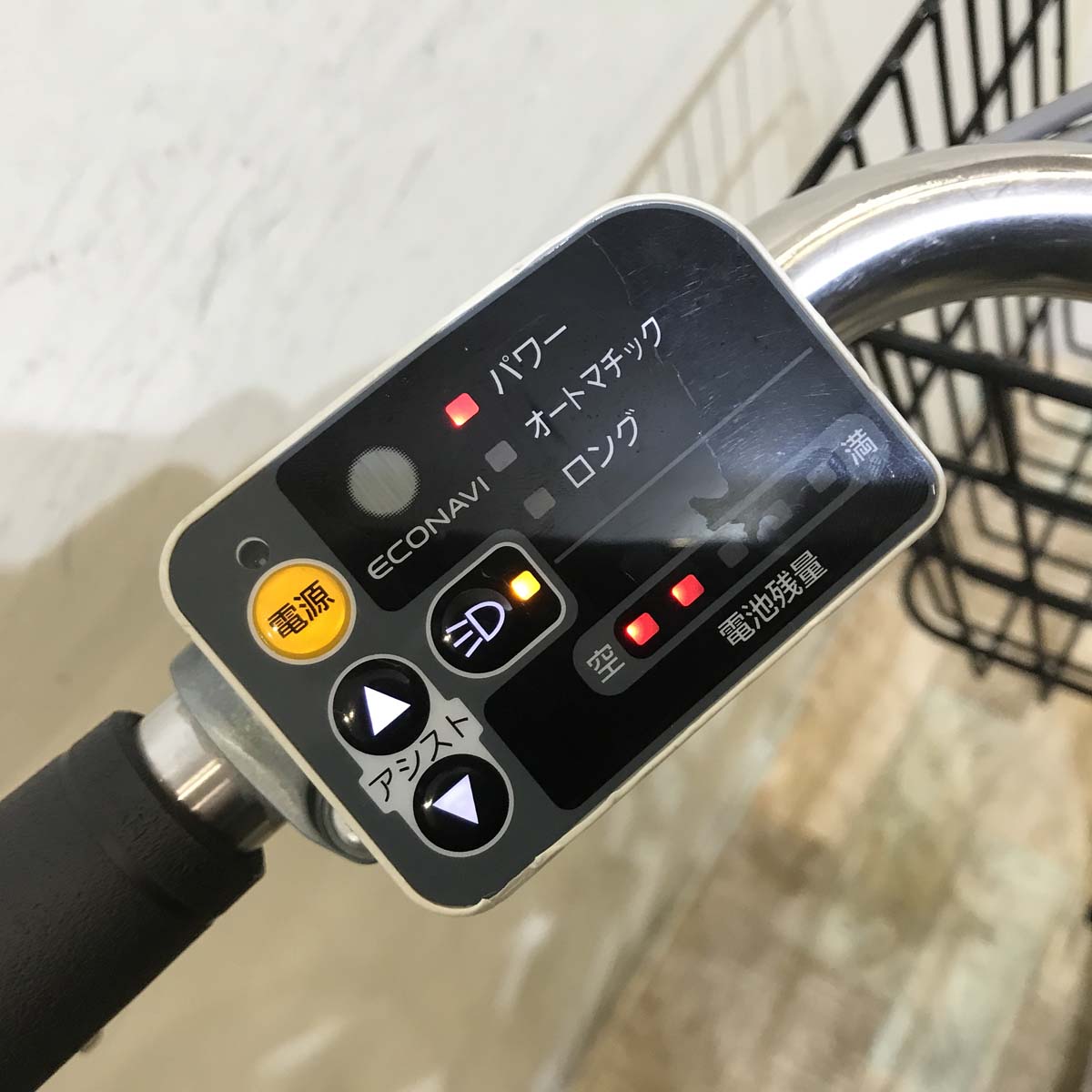 パナソニック ビジネス ビビ シルバー 26インチ KY048 【中古車】