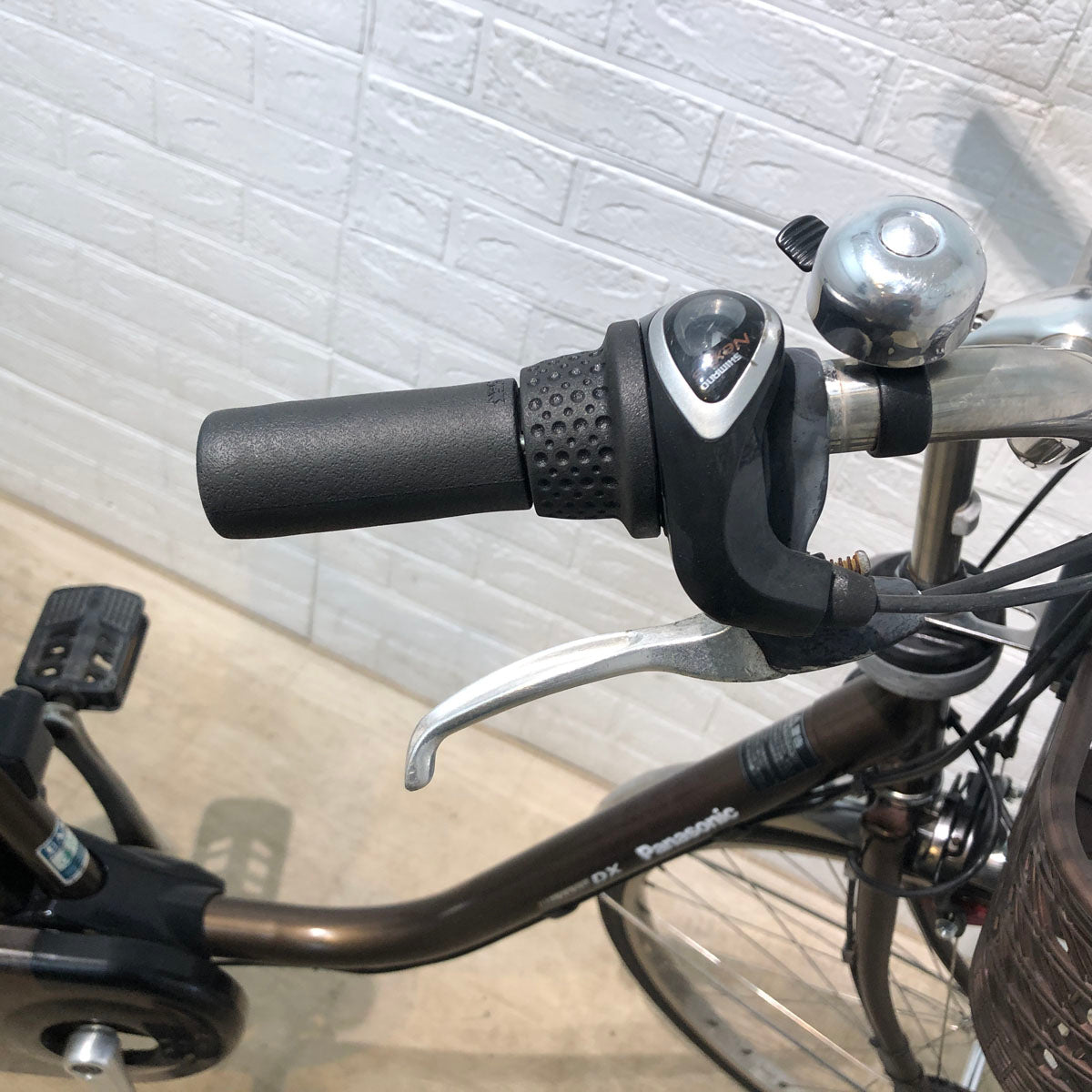 パナソニック ビビ DX ブラウン 26インチ YW100 【中古車】