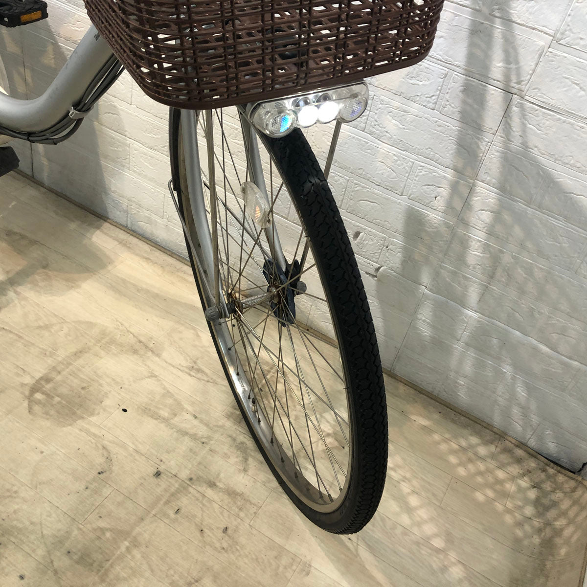ブリヂストン アシスタ シルバー 26インチ YE055 【中古車】