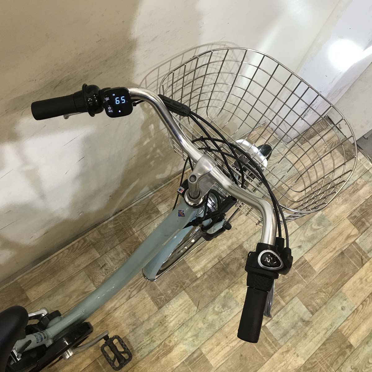 ブリヂストン フロンティア R ミント 24インチ KD018 【中古車】