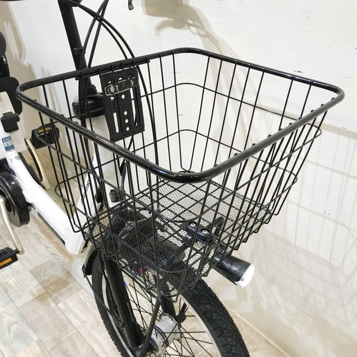 中古電動自転車 パナソニック ギュットアニーズ ホワイト 20インチ KH108