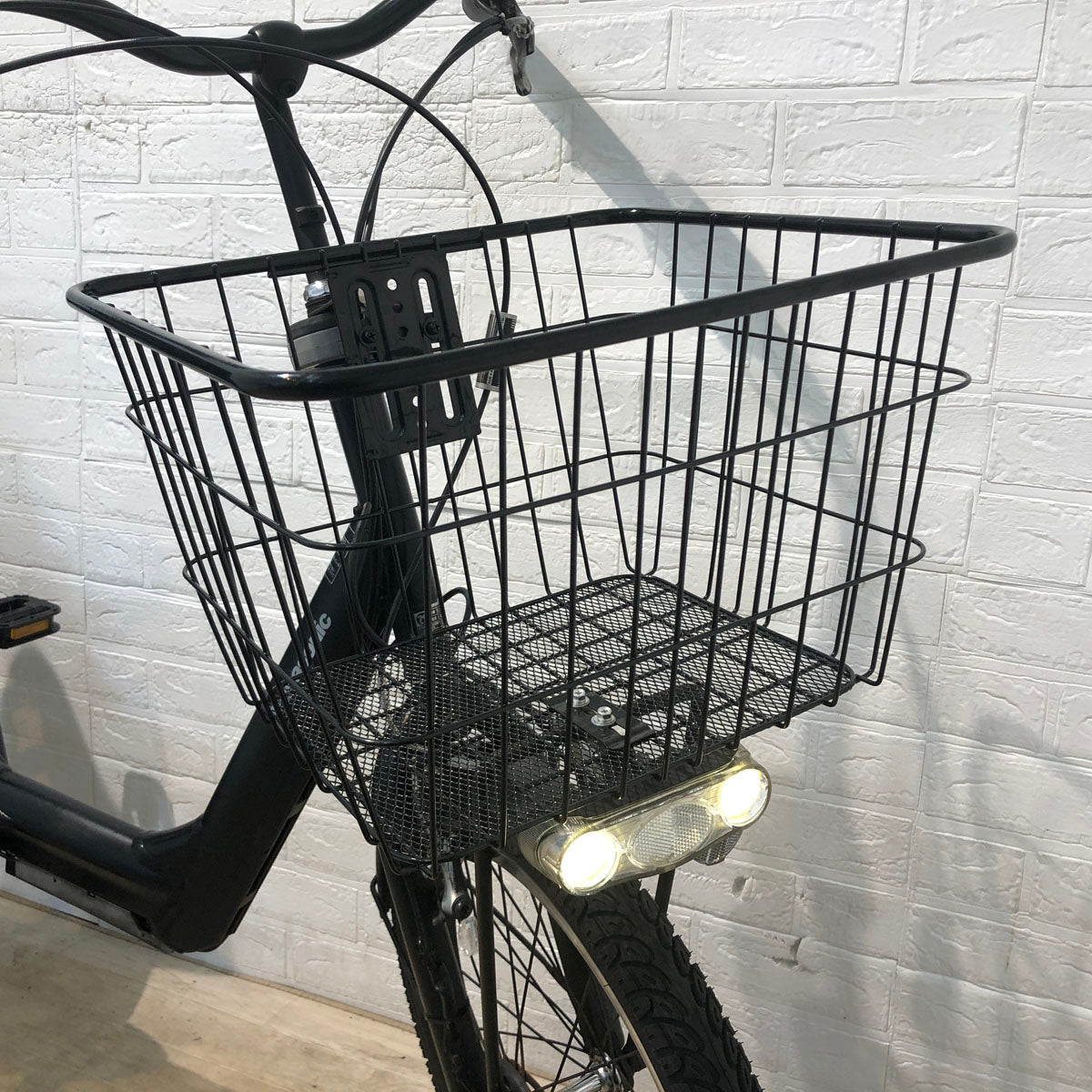 新品バッテリー パナソニック ギュット アニーズ ブラック 20インチ YW104【中古車】