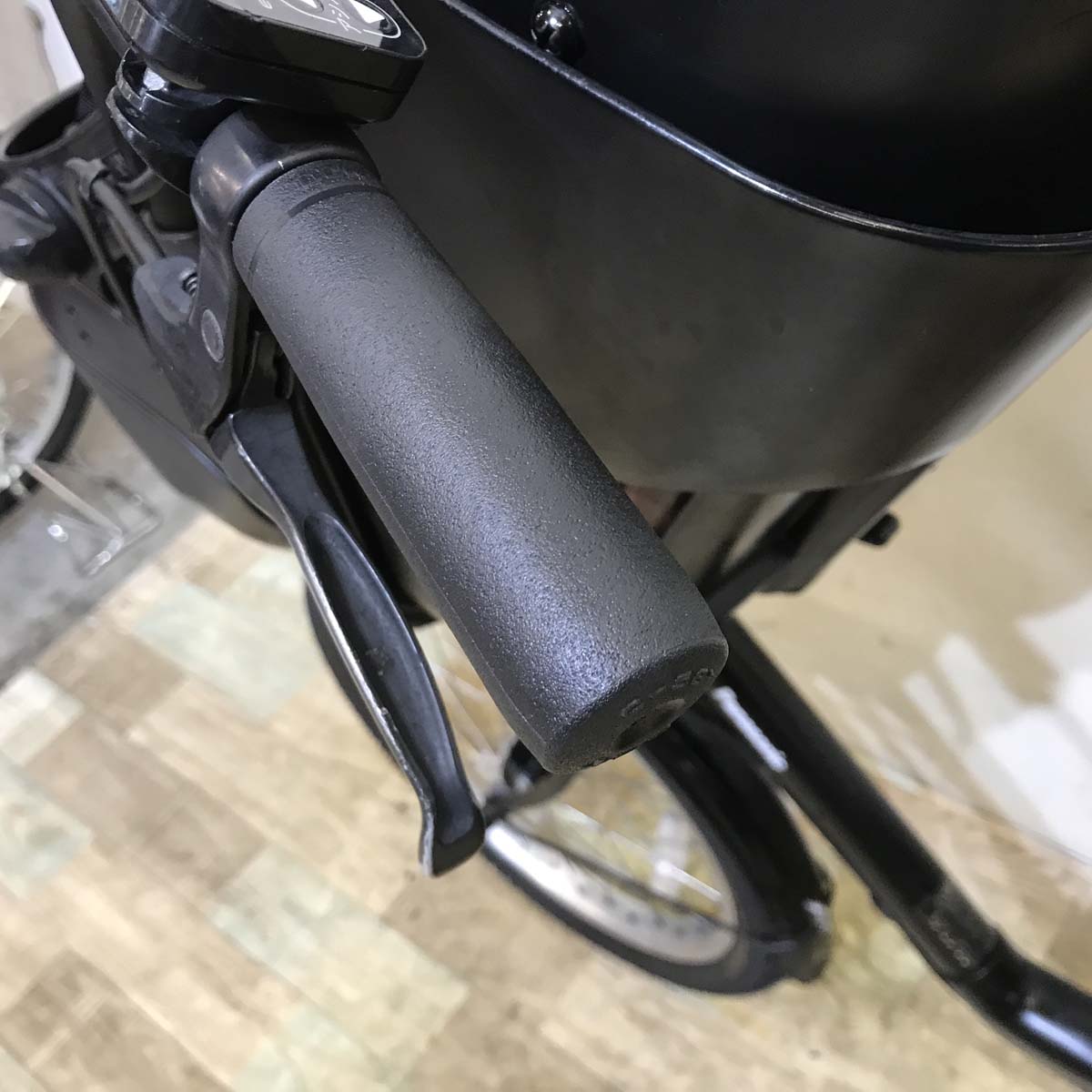 パナソニック ギュット ミニ DX ブラック 20インチ KY054【中古車】