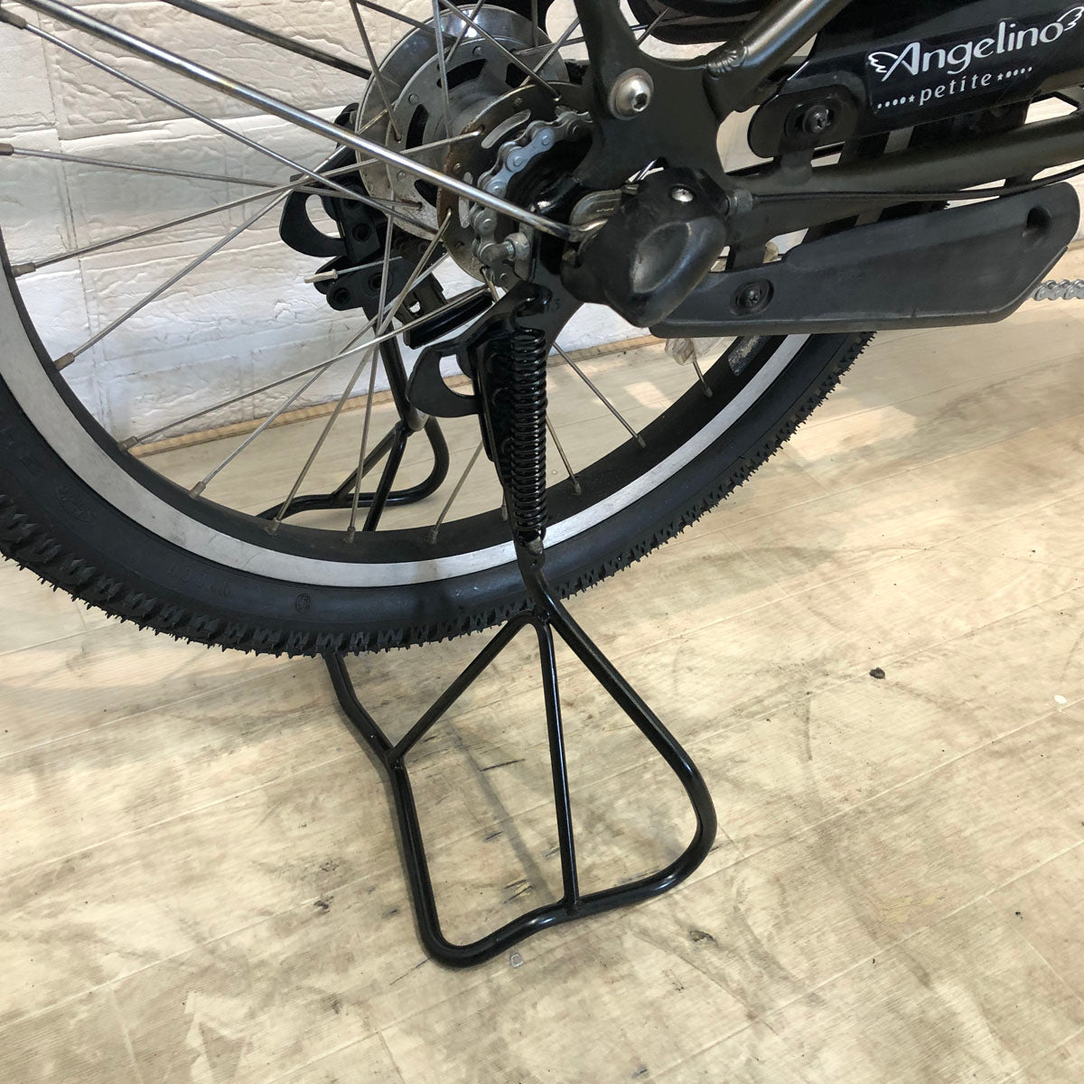 中古電動自転車  新品バッテリー ブリヂストン アンジェリーノ プティット e カーキ 20インチ YE059
