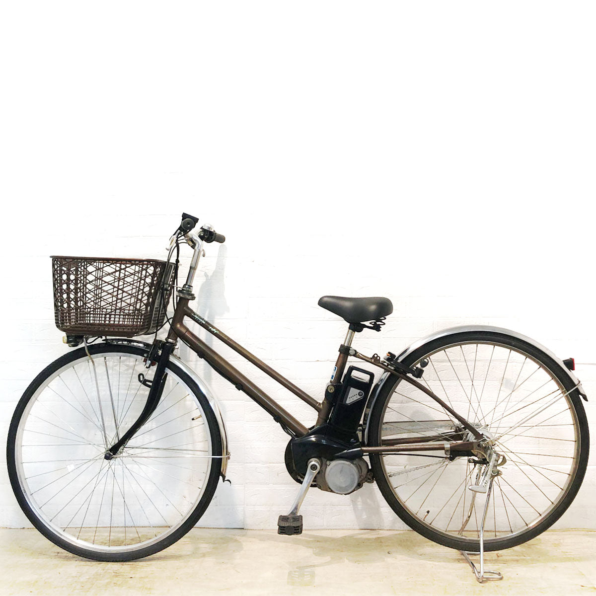パナソニック ビビ DX シティ ブラウン 27インチ YW105 【中古車】