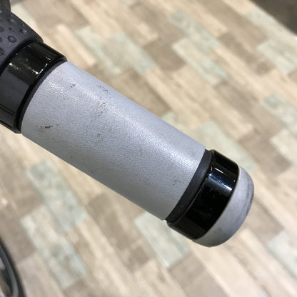 ブリヂストン ビッケ2e グレー 20インチ KH113 【中古車】
