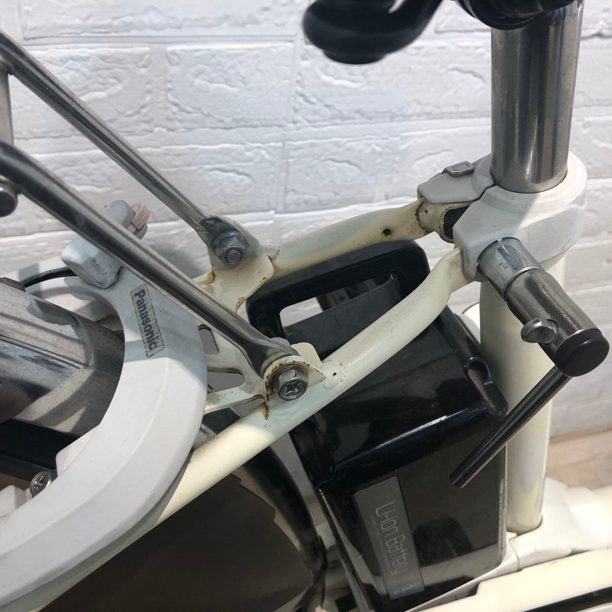 パナソニック ビビ DX オフホワイト 26インチ YR107 【中古車】