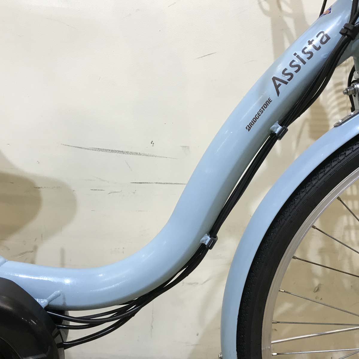 ブリヂストン アシスタ ファイン ブルー 26インチ KY057 【中古車】
