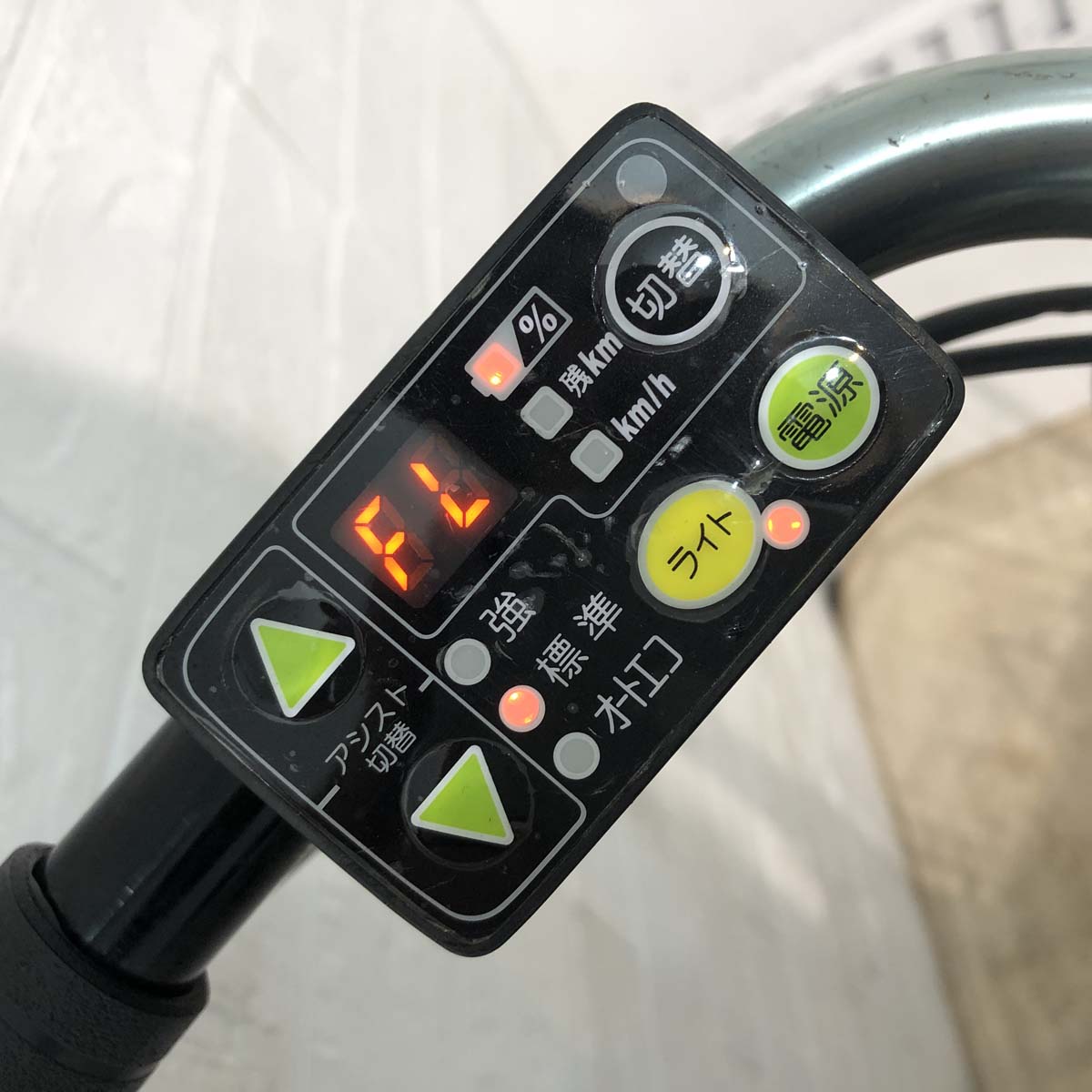 ブリヂストン ステップクルーズ e ホワイト 26インチ YW107 【中古車】