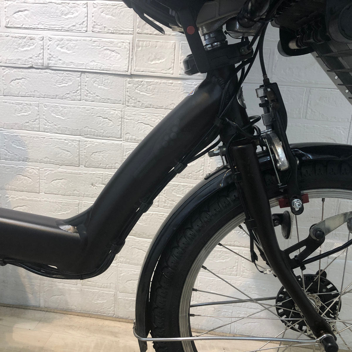 中古電動自転車 ブリヂストン アンジェリーノ プティット e ブラウン 20インチ YE063