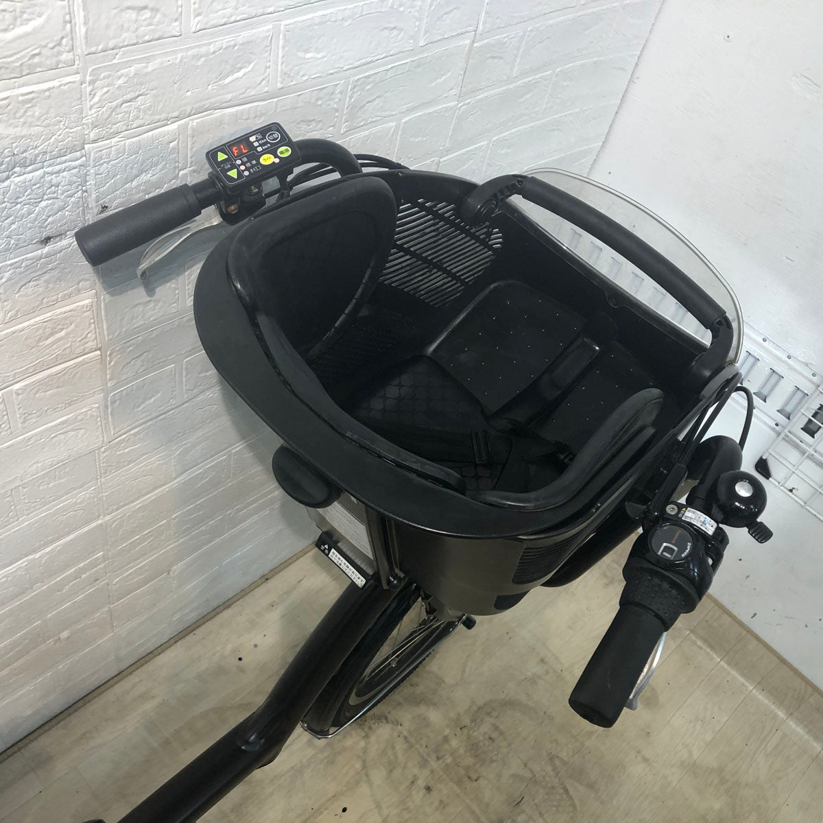 ブリヂストン アンジェリーノ プティット e ブラウン 20インチ YE063【中古車】