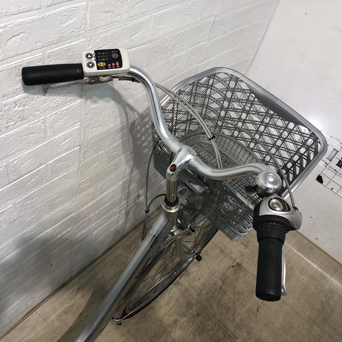 パナソニック ビビ SS シルバー 26インチ YW109【中古車】