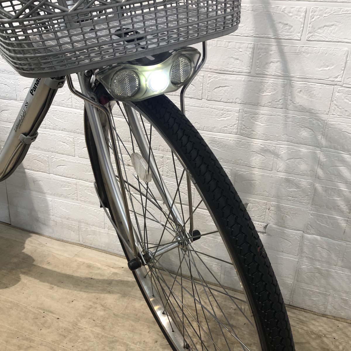 パナソニック ビビ SS シルバー 26インチ YW109【中古車】