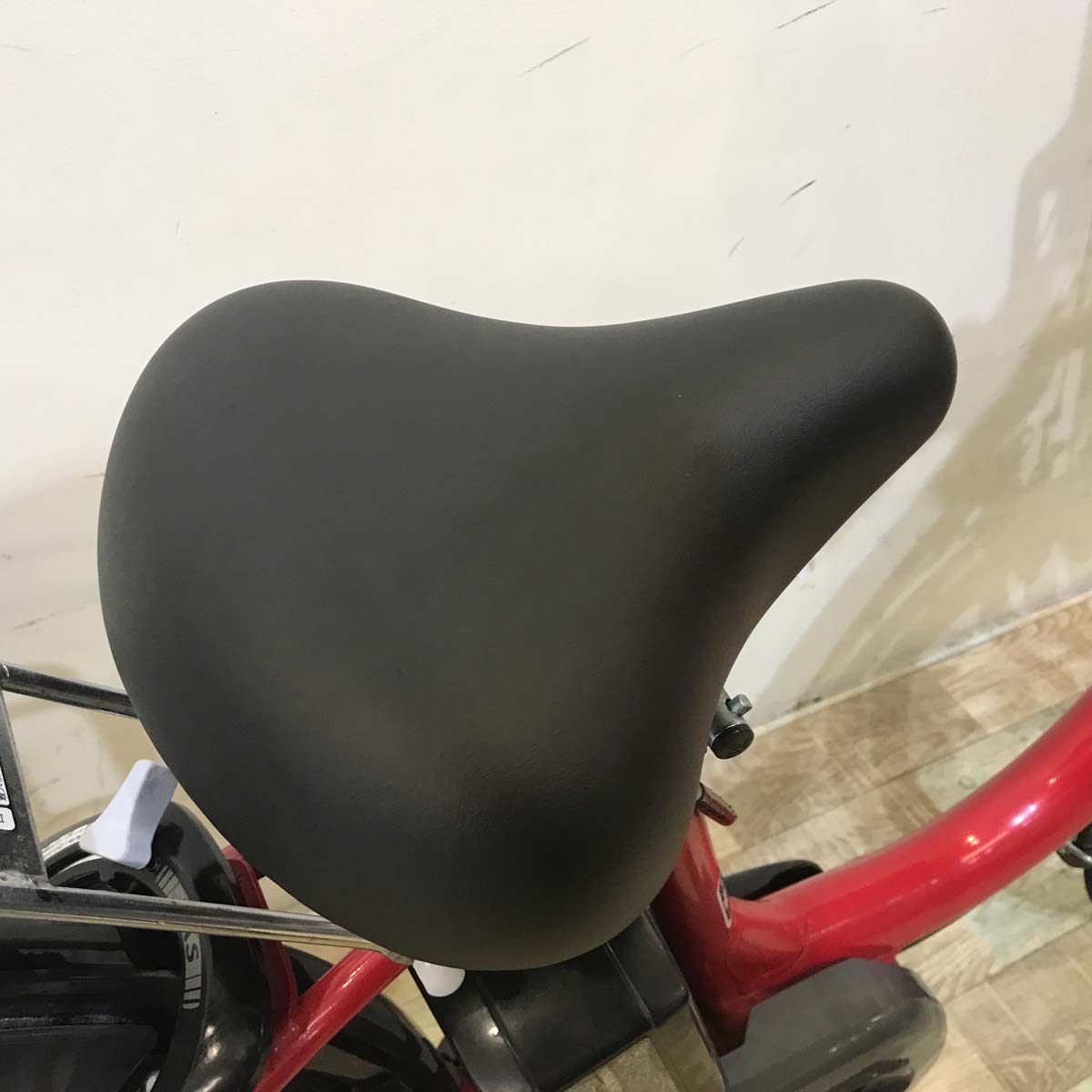 中古電動自転車 ヤマハ PAS ナチュラ M レッド 26インチ KD028