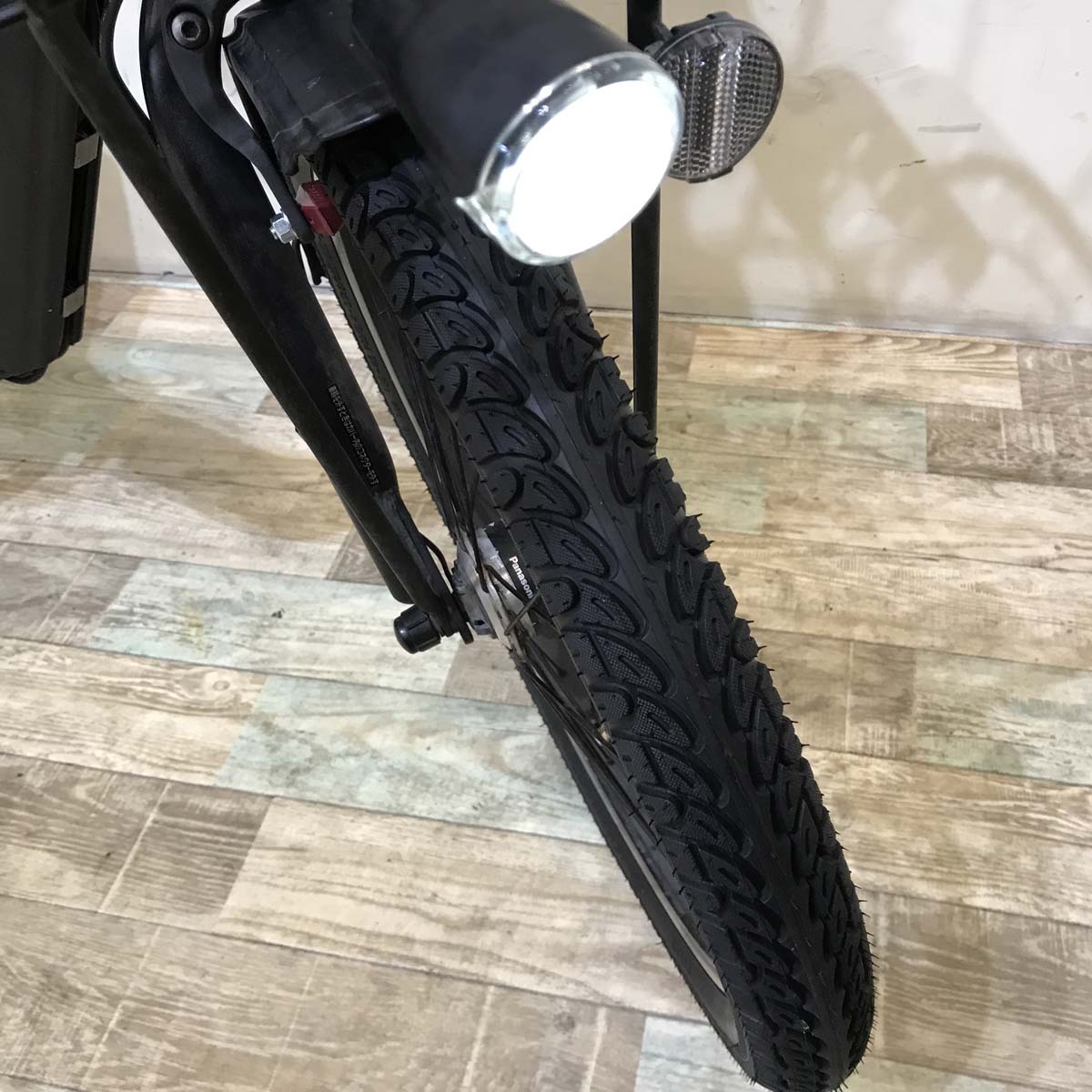 パナソニック ギュット アニーズ ブラック 20インチ KT136【中古車】