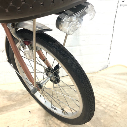 ブリヂストン アシスタワゴン ピンク 前18×後16インチ YN029 【中古車】
