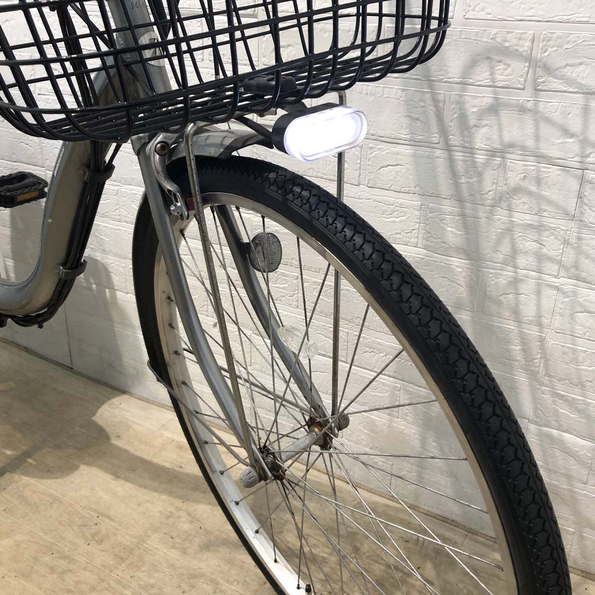ブリヂストン アシスタ ベーシック シルバー 26インチ YW111 【中古車】