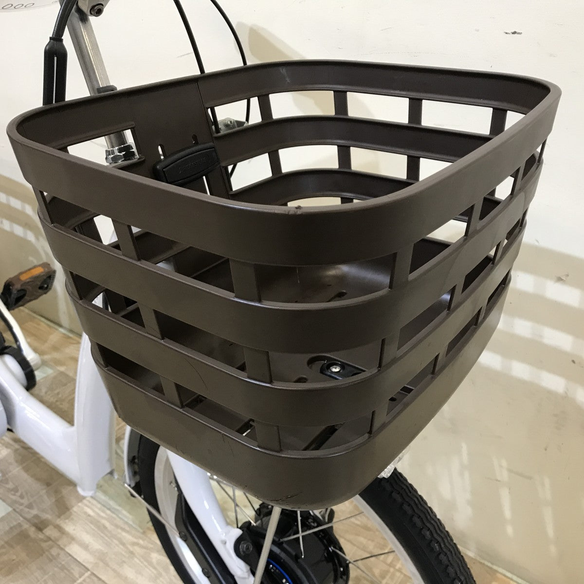 ブリヂストン ラクットワゴン グレー 20×16インチ KH117 【中古車】