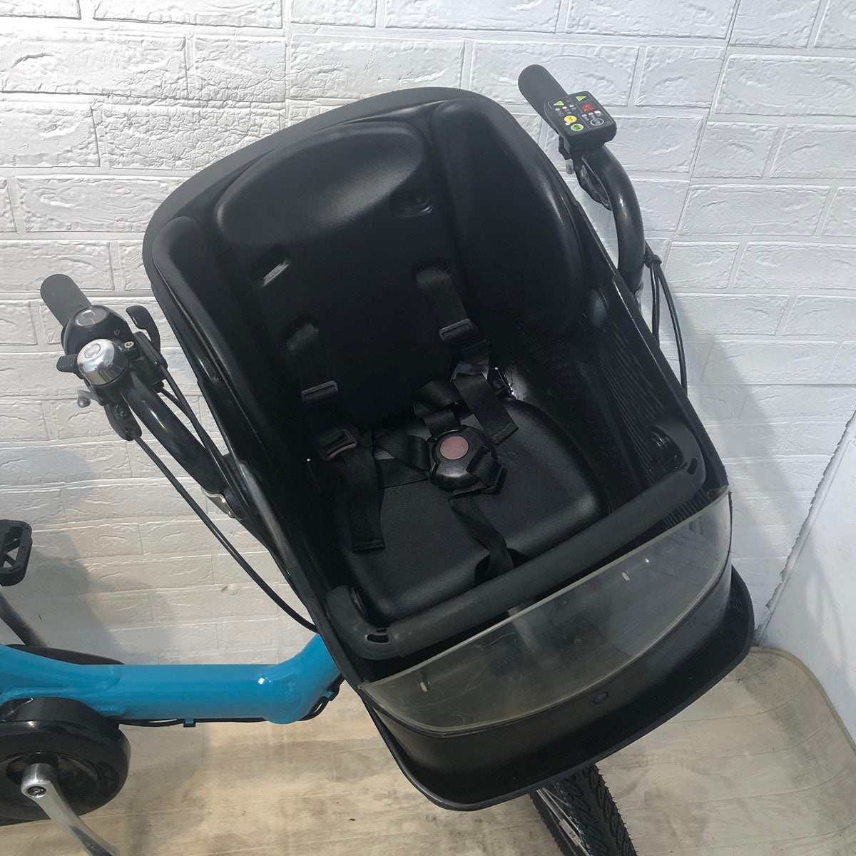 ブリヂストン アンジェリーノ プティット e ブルー 20インチ YE071【中古車】