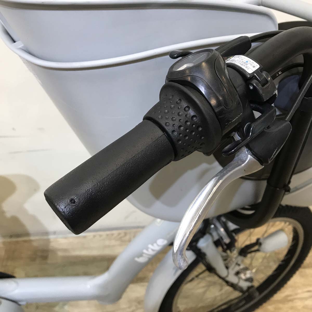 ブリヂストン bikke POLAR e ビッケ ポーラー イー グレー 20インチ KY066 【中古車】