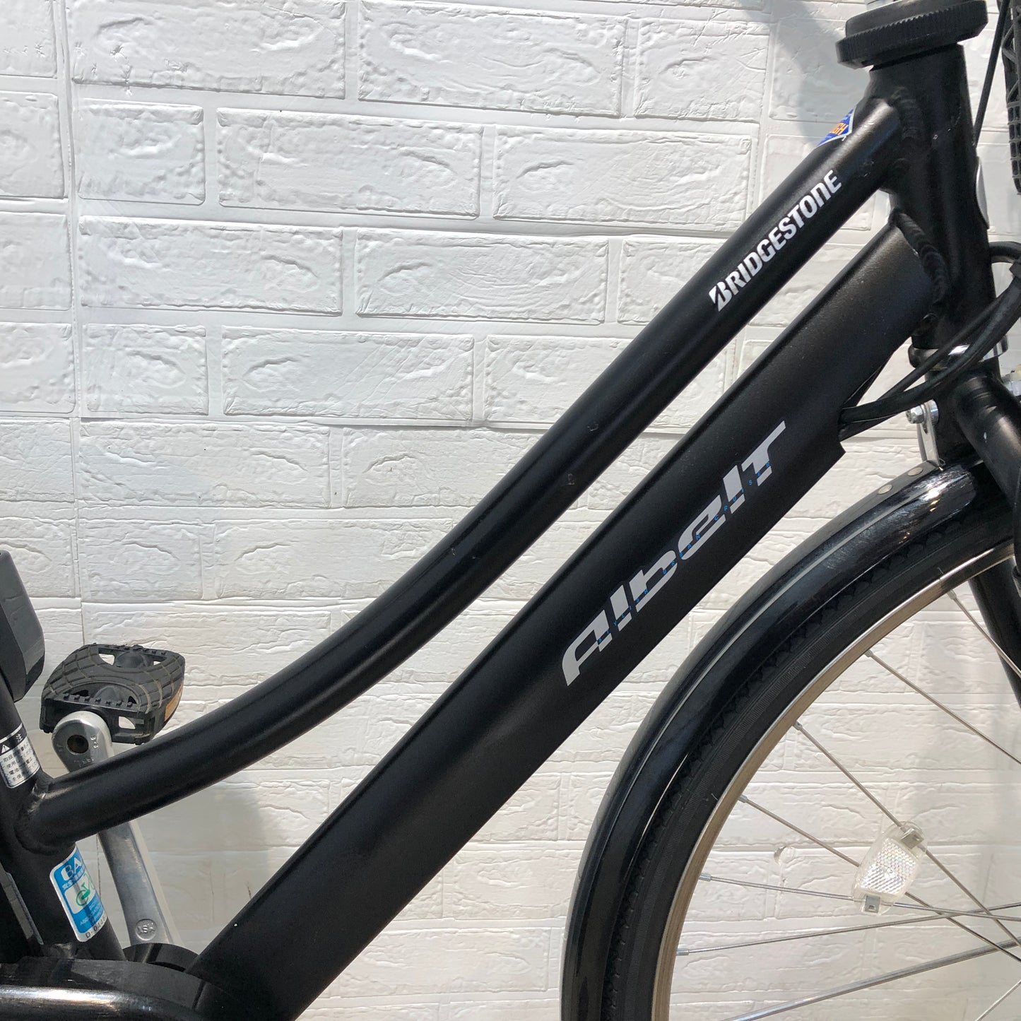 ブリヂストン アルベルト e ブラック 27インチ SR337Y 【中古車】