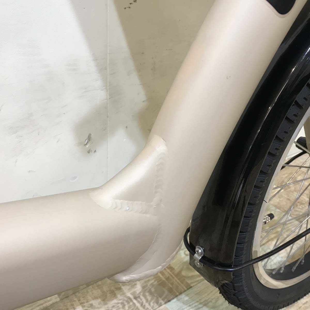 ブリヂストン bikke POLAR e ビッケ ポーラー イー ベージュ 20インチ KT146 【中古車】