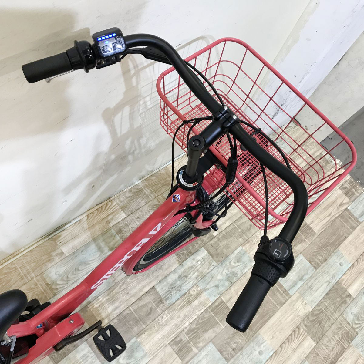 ブリヂストン ステップクルーズe（デュアルドライブ） ピンク 26インチ KH127 【中古車】