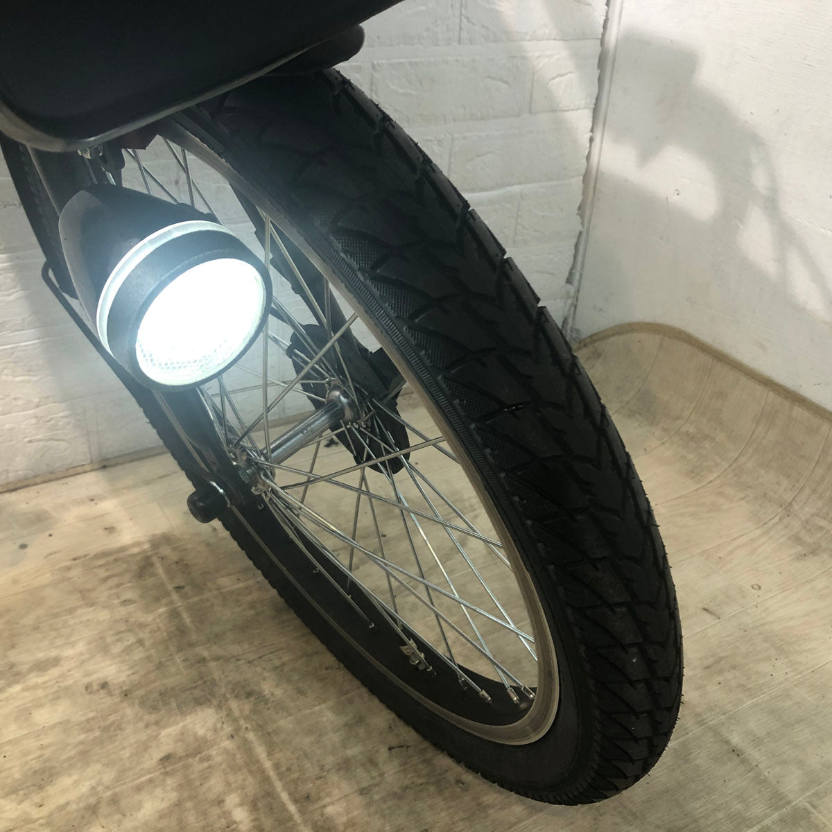 中古電動自転車 ヤマハ PAS Kiss mini  パス キッス ミニ カーキ 20インチ YE076