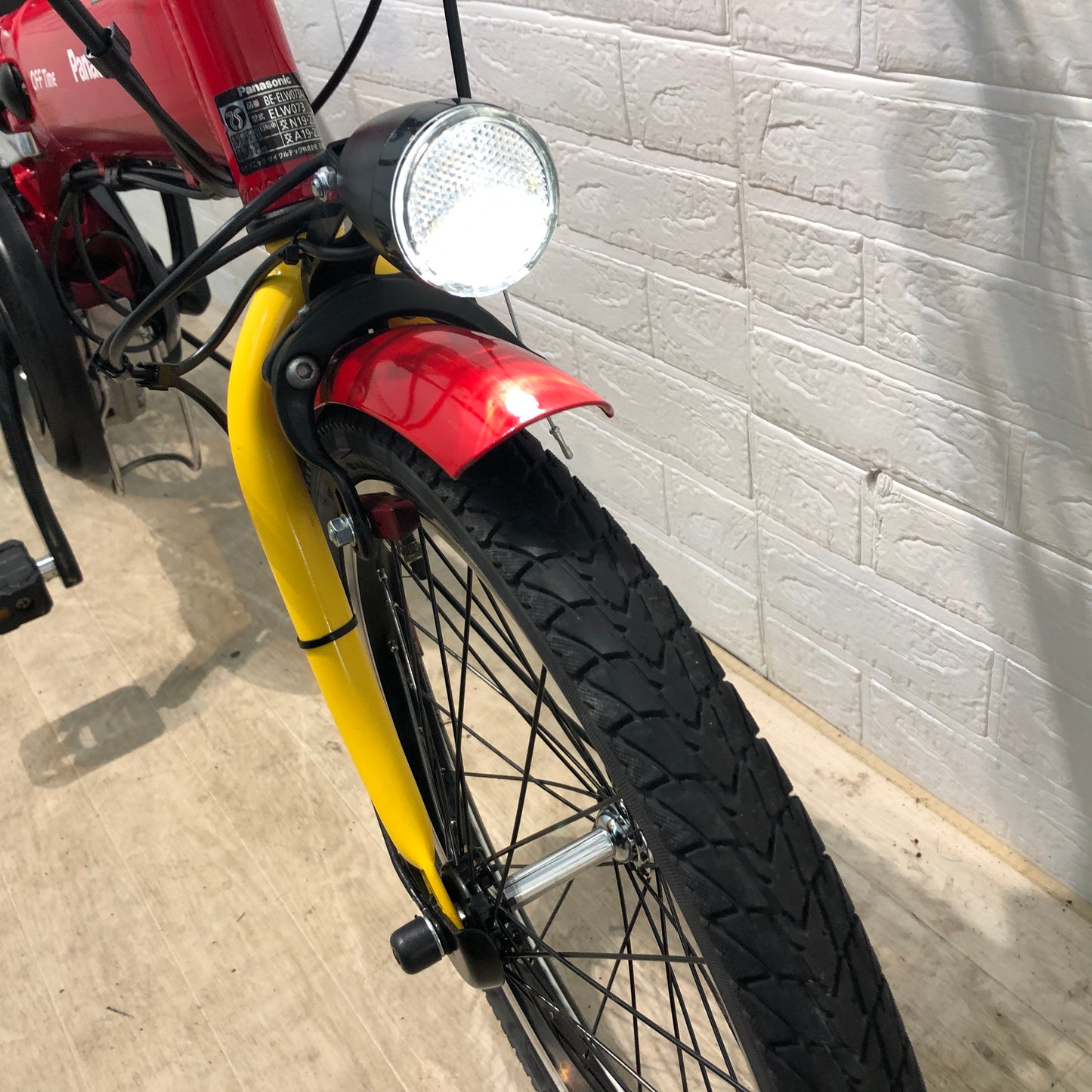 折りたたみ パナソニック オフタイム レッド × イエロー 前18×後20インチ YN037 【中古車】