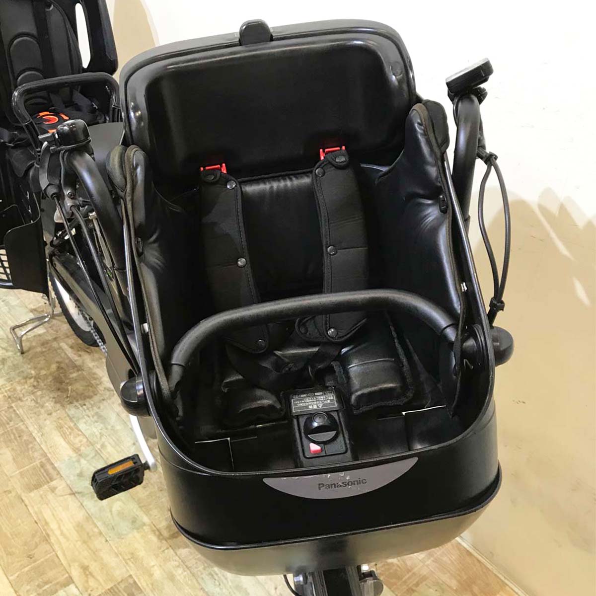 パナソニック ギュット ミニ DX グレー 20インチ KY074【中古車】