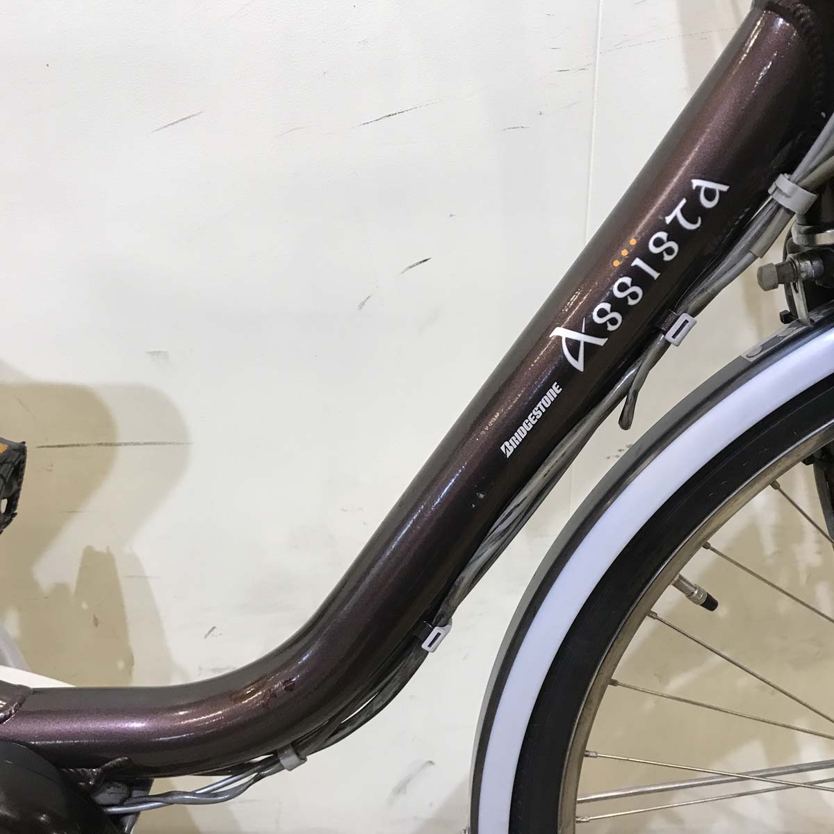 ブリヂストン アシスタ ブラウン 26インチ KT153 【中古車】