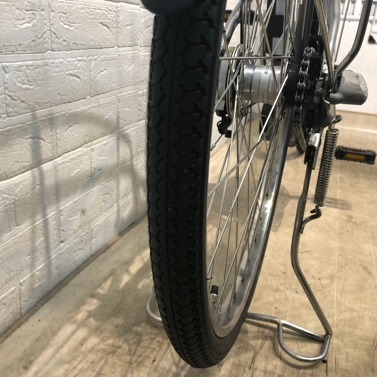 ブリヂストン アシスタ U DX シルバー 26インチ YX004 【中古車】