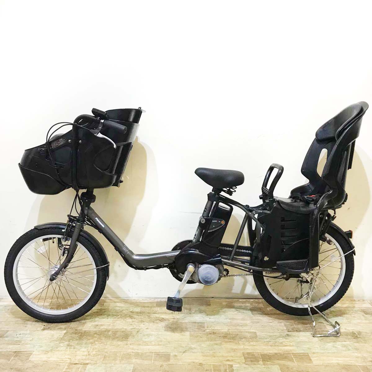 パナソニック ギュット ミニ DX グレー 20インチ KY074【中古車】