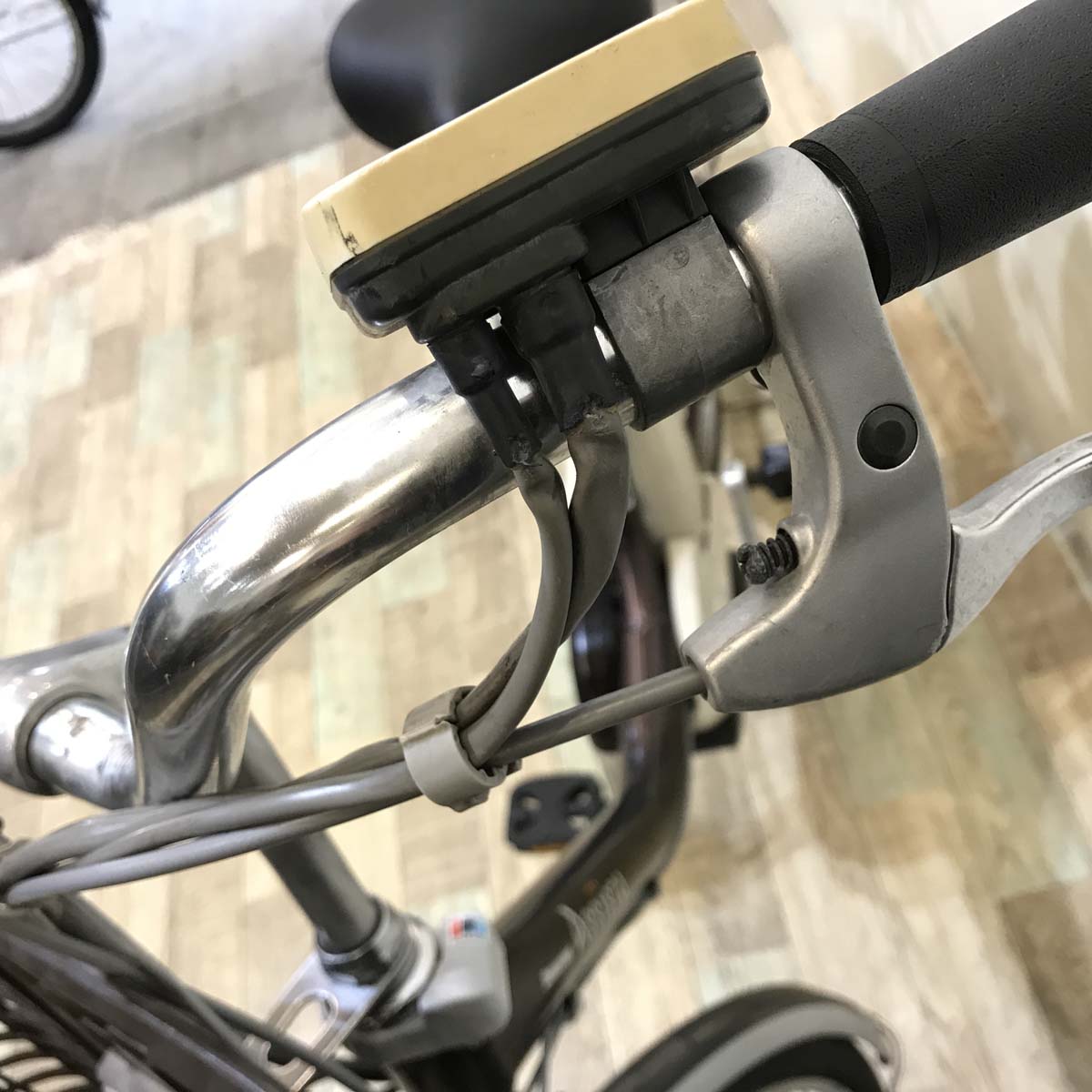 ブリヂストン アシスタ ブラウン 26インチ KT153 【中古車】