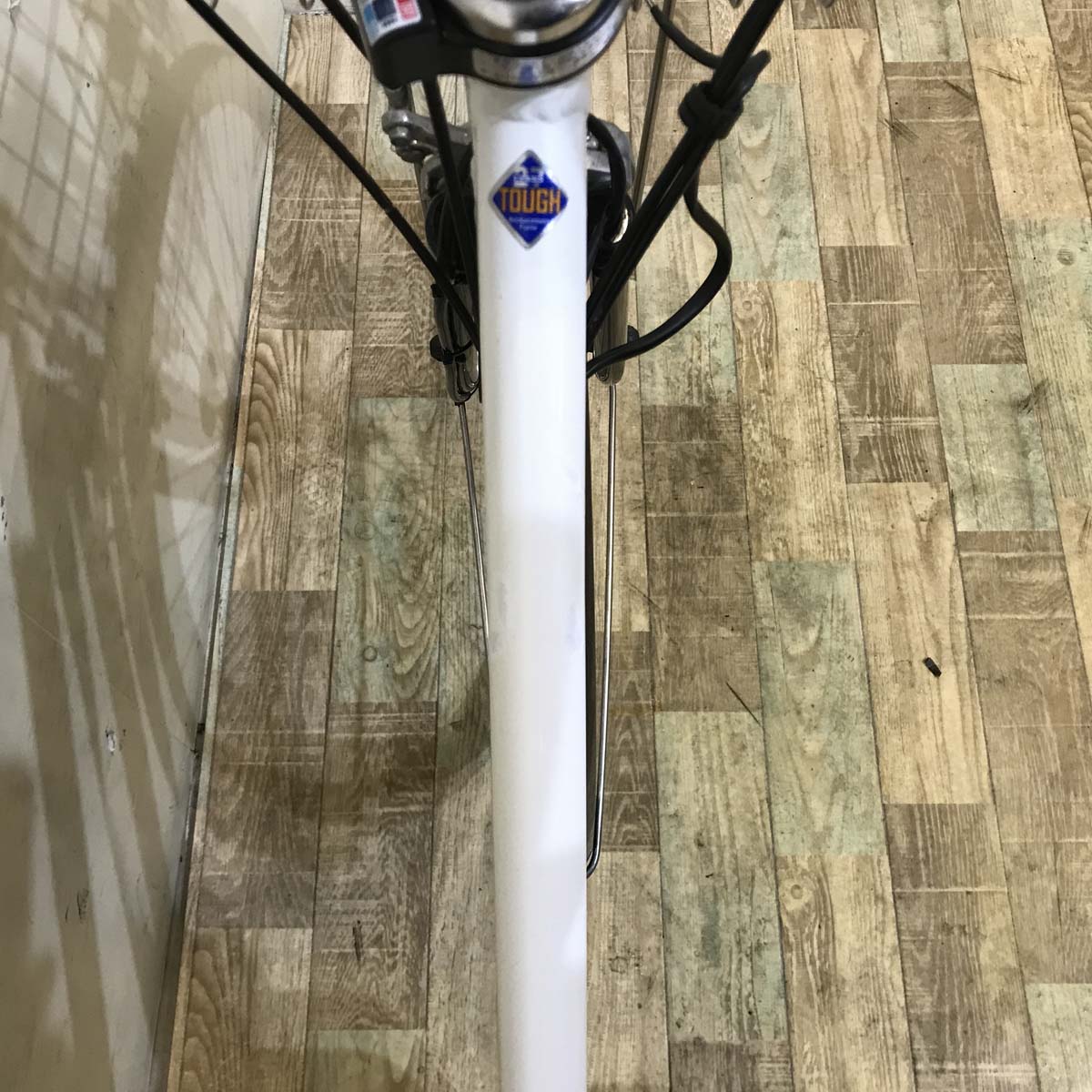 ブリヂストン ACL ホワイト 27インチ KD047【中古車】