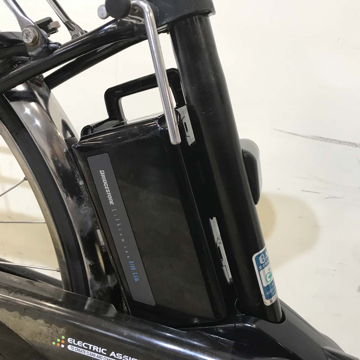 中古電動自転車 パナソニック ビビ DX ブラック 26インチ KD049