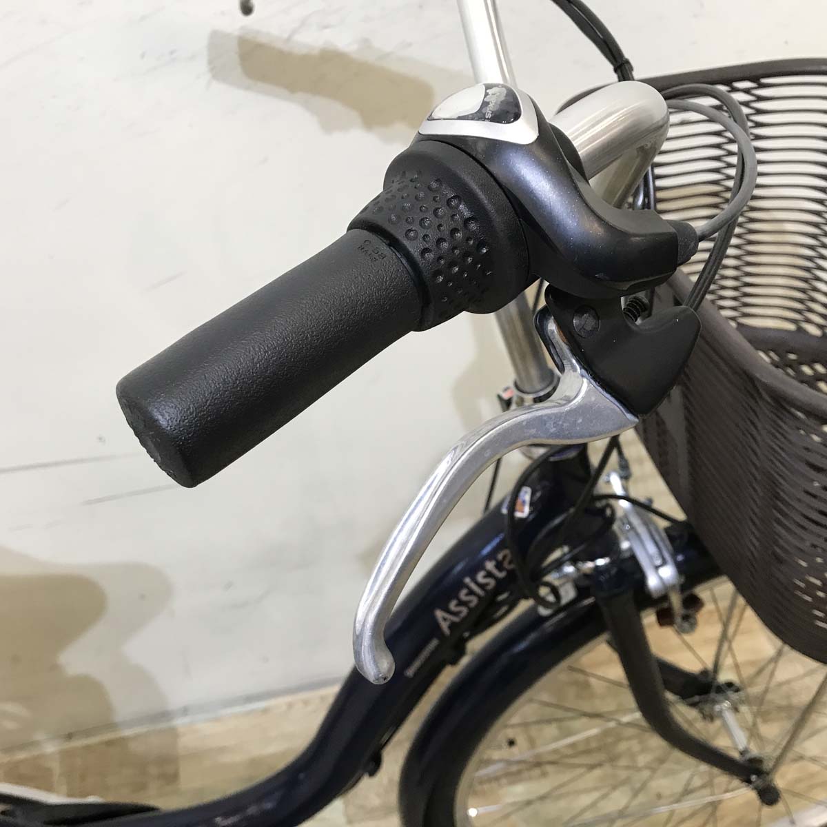 ブリヂストン アシスタ ファイン ネイビー 26インチ KY080 【中古車】